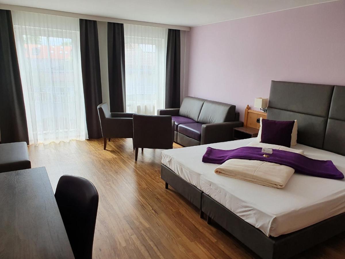 Boutique Hotel Beckenlehner Unterhaching Exterior foto