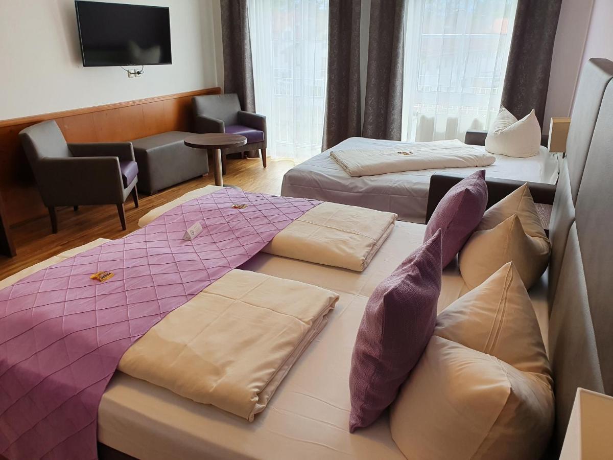 Boutique Hotel Beckenlehner Unterhaching Exterior foto