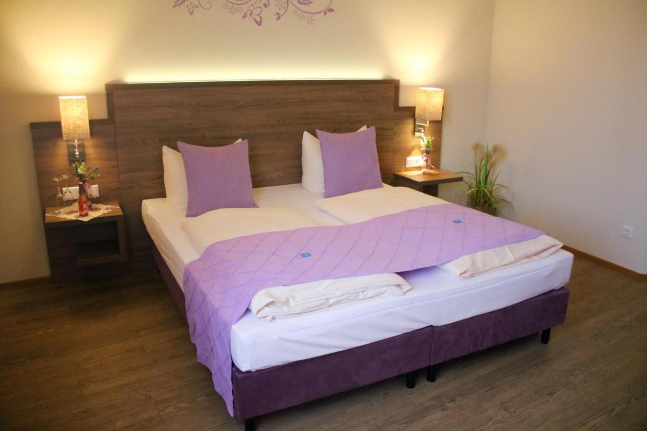 Boutique Hotel Beckenlehner Unterhaching Exterior foto